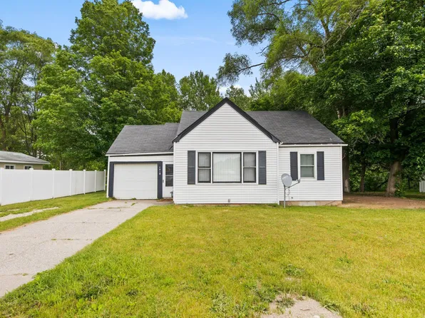 1418 N State St, Big Rapids, MI 49307