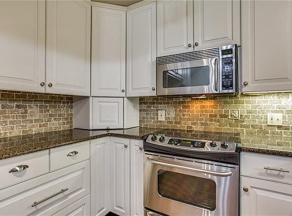4th image of 1212 Whispering Ln