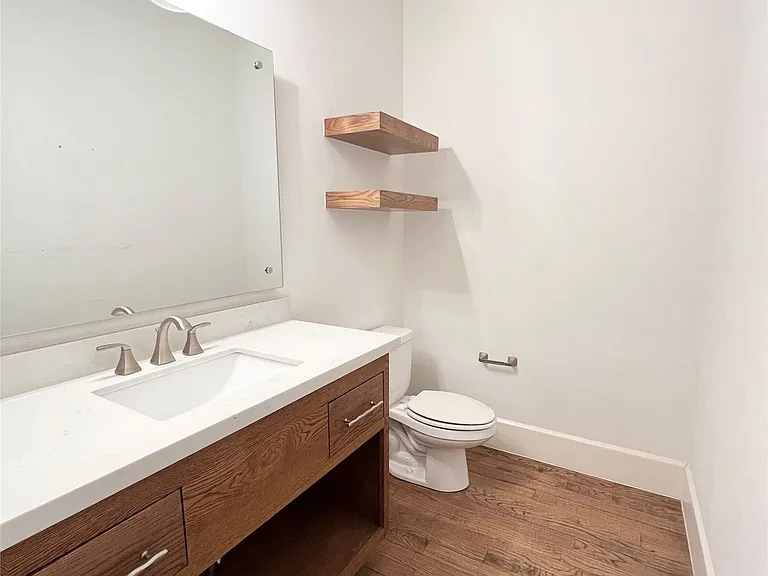 4325 Glenwick Ln — Photo 11