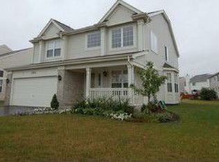 1701 Seaton Ln, Elgin, IL 60123