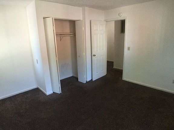 3rd image of 315 Clement St APT B