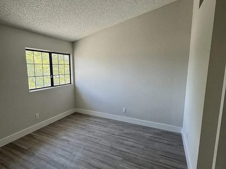 13374 Northstar Ave — Photo 4
