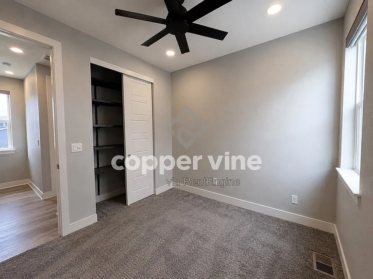 11959 Mountview Ln — Photo 33