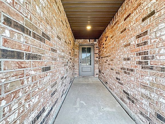 4th image of 1337 Masquerade Blvd