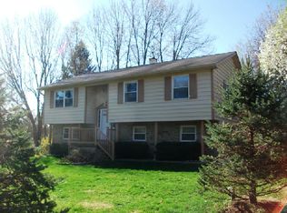 2010 E Arden Dr, Bloomington, IN