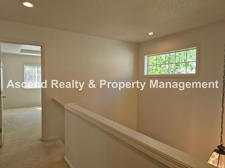 6443 NW Krislynn Ter — Photo 15