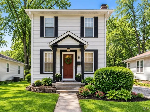 411 Adams St, Saint Charles, MO 63301
