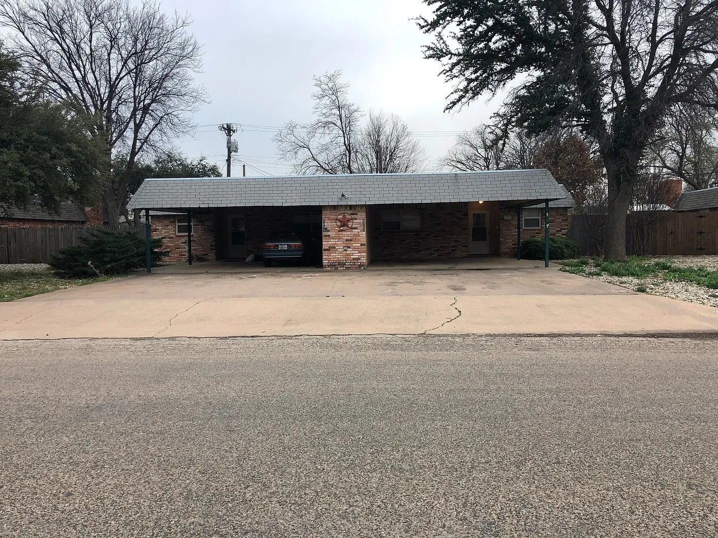 Updated! 2 Bedroom 2 Bath New Paint, New Granite, All Appliances Provided — Photo 4