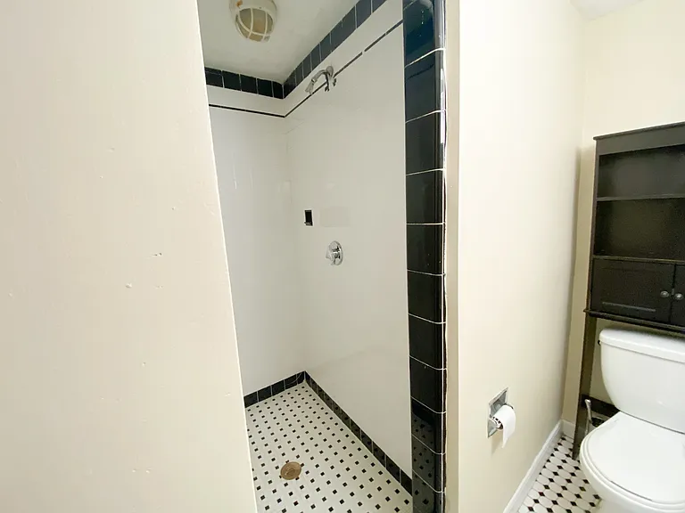 157 Endicott St — Photo 9