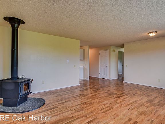 5th image of 1183 Wildwood Dr