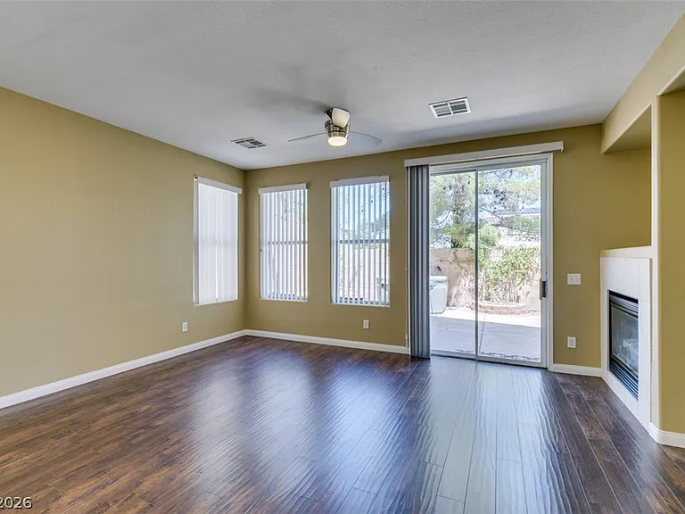 5928 Attavilla Dr — Photo 18