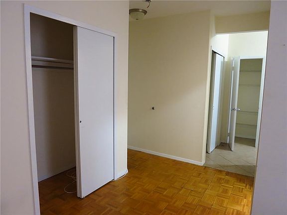 5th image of 519 E 78th St APT 3h
