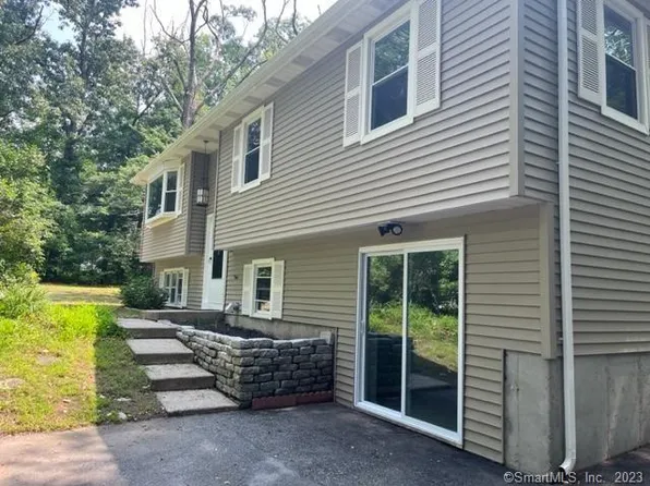 17 Waterman Street, Killingly, CT 06239