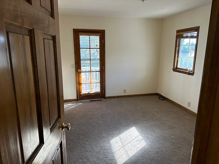 3528 Arcadia Dr — Photo 9