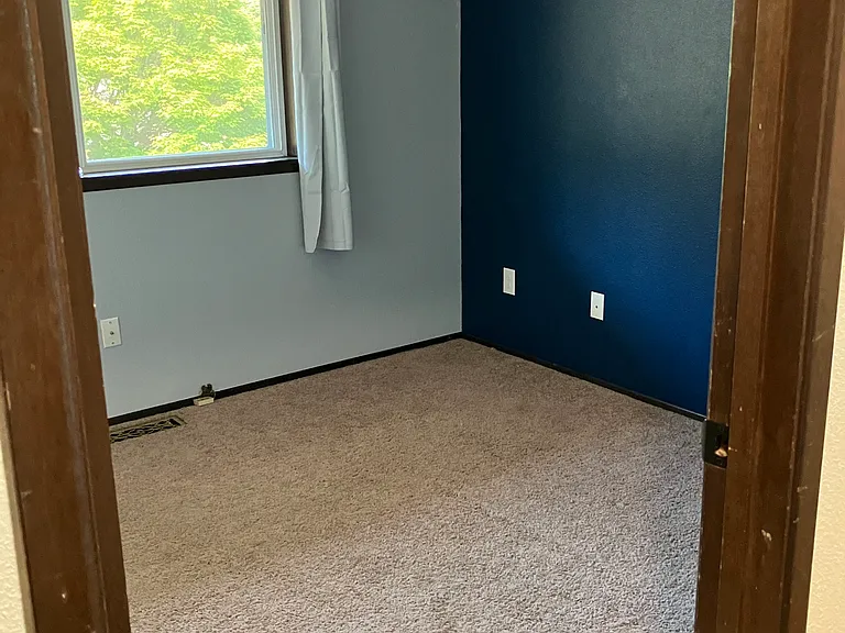 4303 S 253rd St — Photo 3