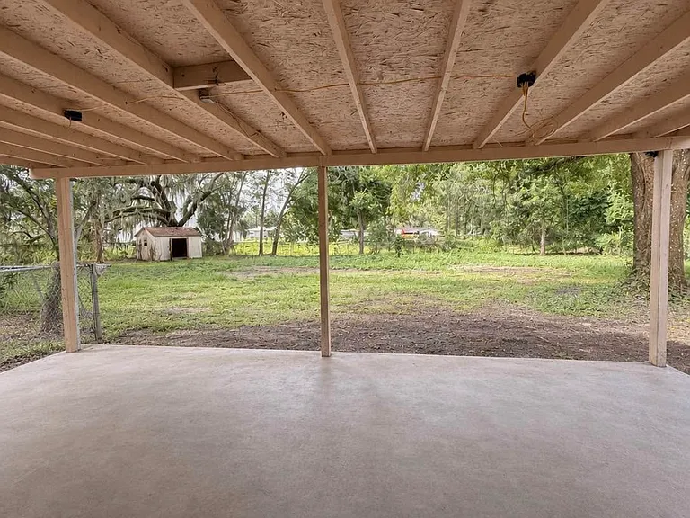 1103 W Terrace Dr — Photo 4