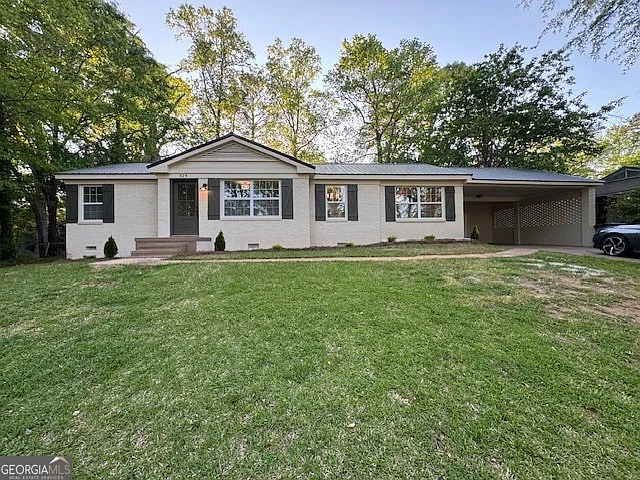 324 Park Hill Dr photo 1