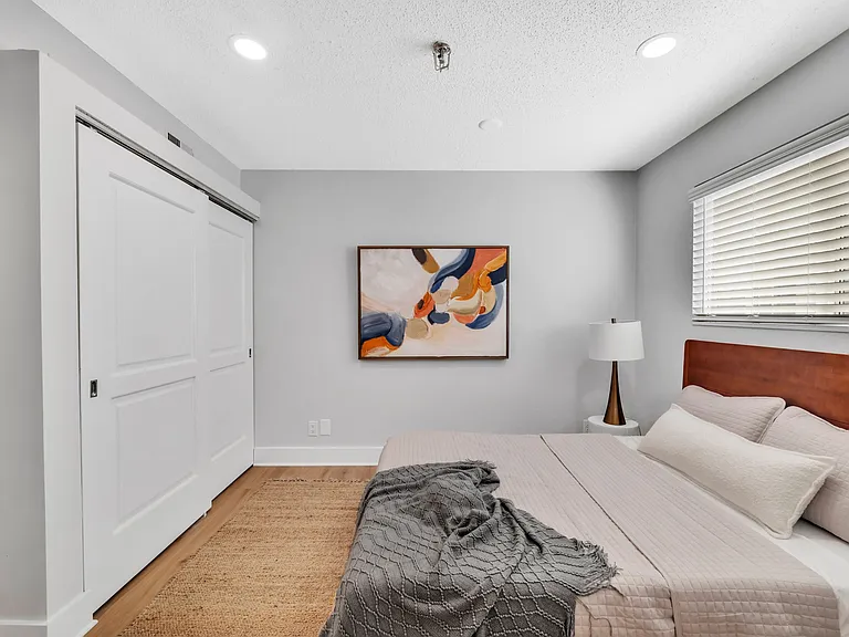TRELLIS DURHAM RTP Apartments — Photo 16
