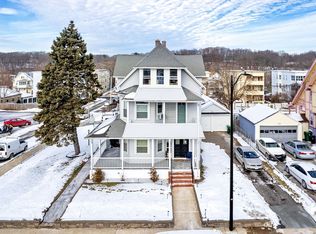 389-389 Front St #391, Chicopee, MA 01013