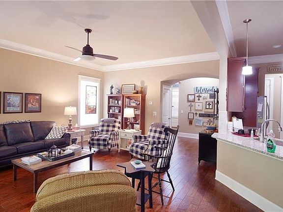 2nd image of 201 River Knoll Way