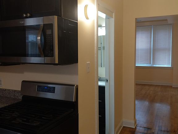 3rd image of 3010 W 42nd St Floor 1