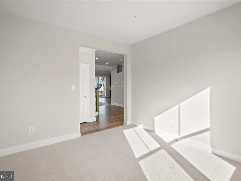 3823 Solidarity Cir — Photo 24