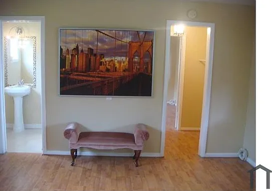 1 bed, 700 sqft, $1,500 — Photo 2