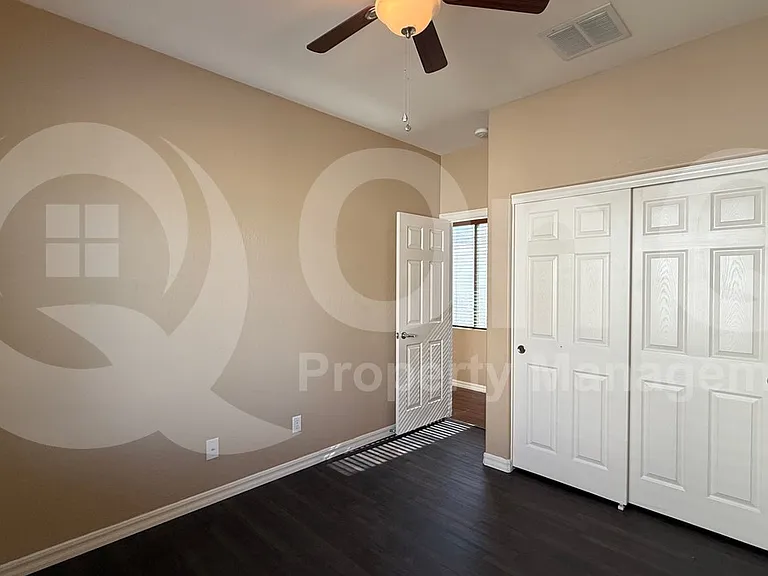19067 E Pelican Dr — Photo 12