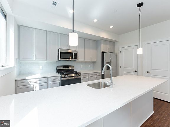 5th image of 2131 Kensington Ave Lot 55
