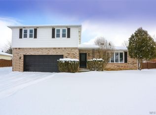 257 Warner Rd, Lancaster, NY 14086