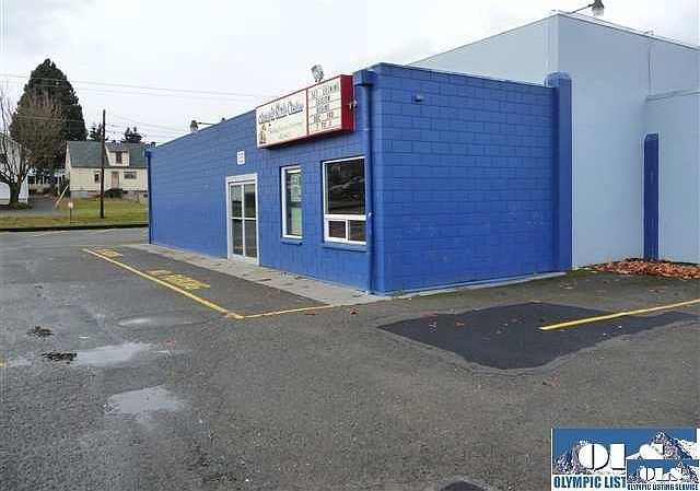 1st image of 707 S Chase St