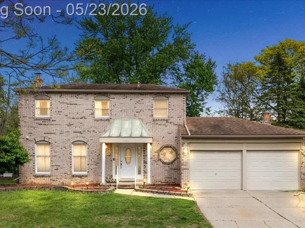 4502 Reilly Dr, Troy, MI 48085