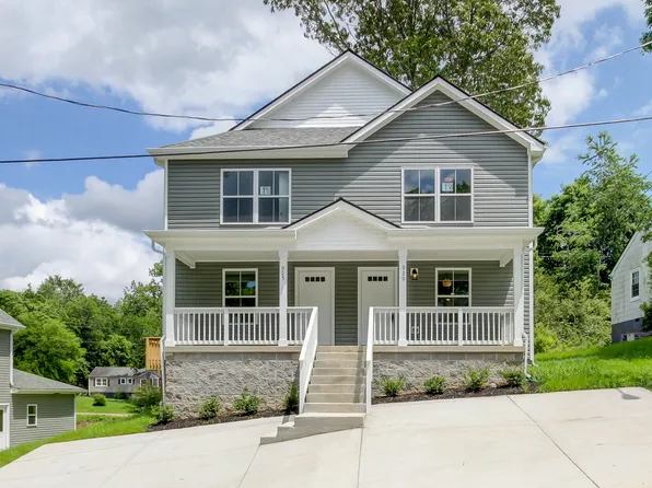 925 Woody Hills Dr, Clarksville, TN 37040