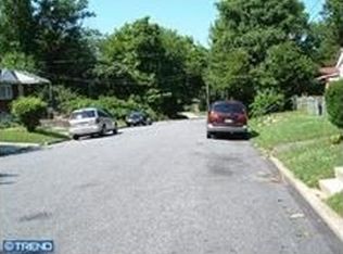 2305 W 14th St, Chester, PA 19013