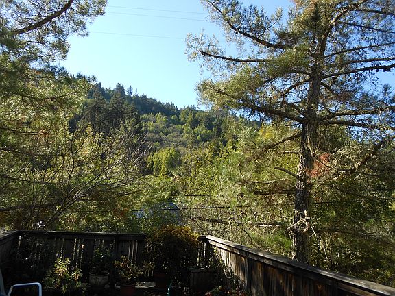 3rd image of 478 Cascade Dr