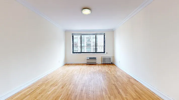 Rented by Bond New York | media 7