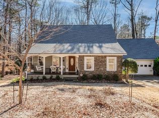 122 Little Ridge Rd, Berkeley Lake, GA 30096