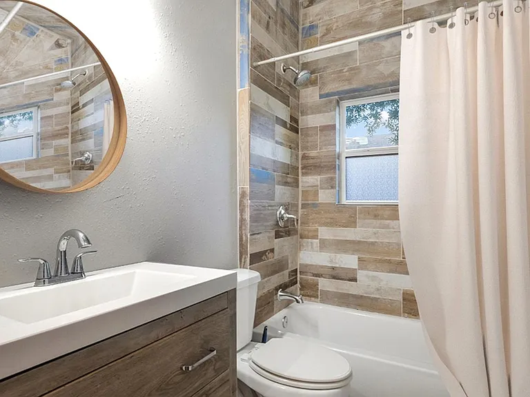 This image shows a virtually furnished space. This space comes unfurnished.