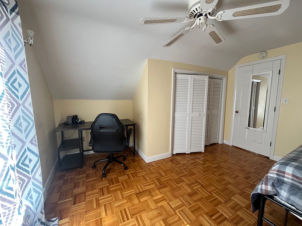 1st image of 1204 Main St #2