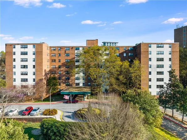 2965 Pharr Court South NW #Nw-118-118, Atlanta, GA 30305
