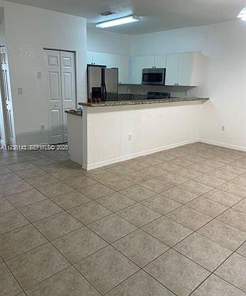 2nd image of 4911 SW 140th Ter #6