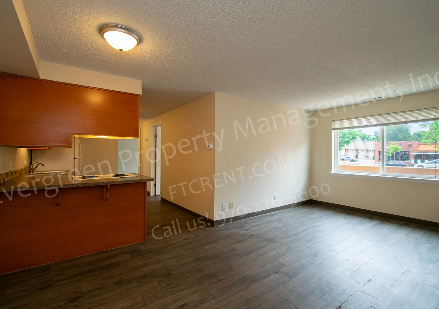 Mosher Manor — Photo 3