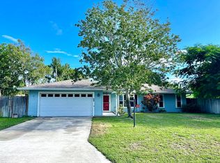 102 Indian Ave, Sebastian, FL 32958