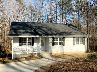 3926 Skyline Dr, Gainesville, GA 30501