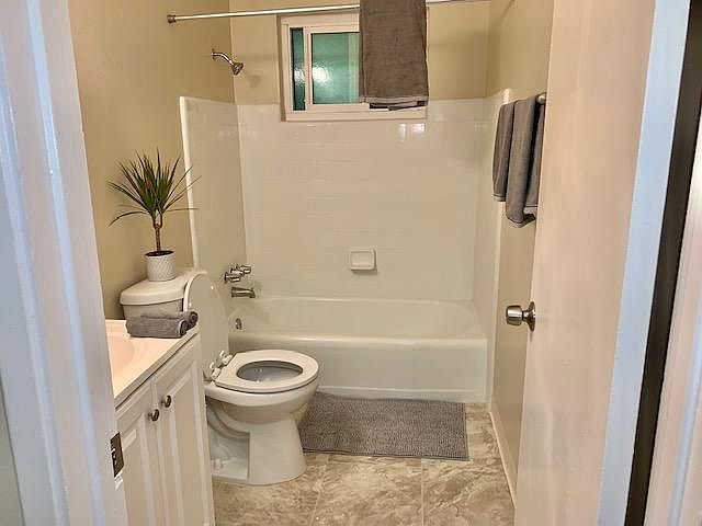 1st image of 2353 Pruneridge Ave #6