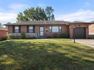 4126 Rexford Dr, Saint Louis, MO 63125