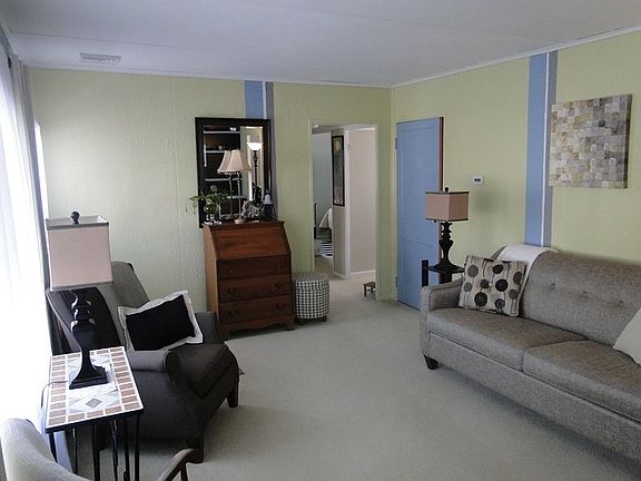4th image of 66 Lincoln Ave