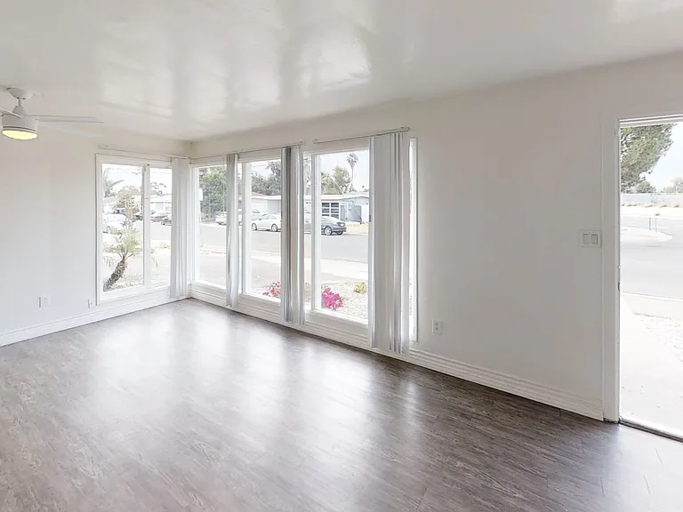 5102 Ewing St — Photo 7