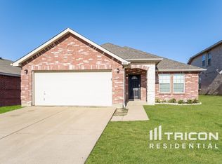 9004 Cheswick Dr, Fort Worth, TX 76123