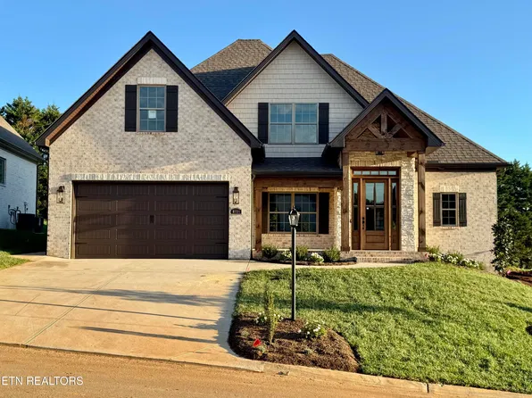 8854 Dancing Bear Ln, Knoxville, TN 37923